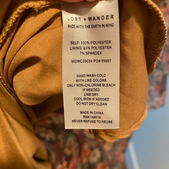 Lost & Wander Women’s Floral Ruffle Tiered  Botanique Midi Dress NEW size 12 - Picture 11 of 16